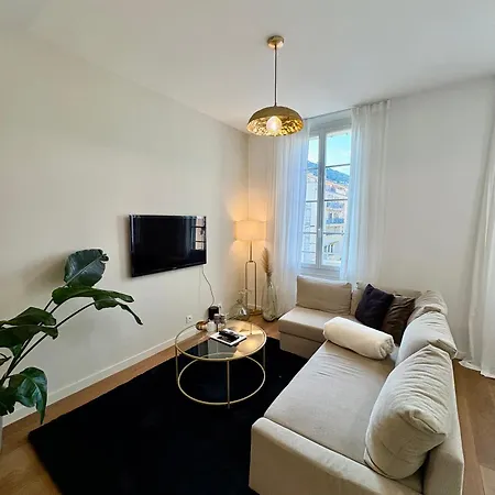 Superbe T2 Moderne En Plein Centre-ville 아파트 *